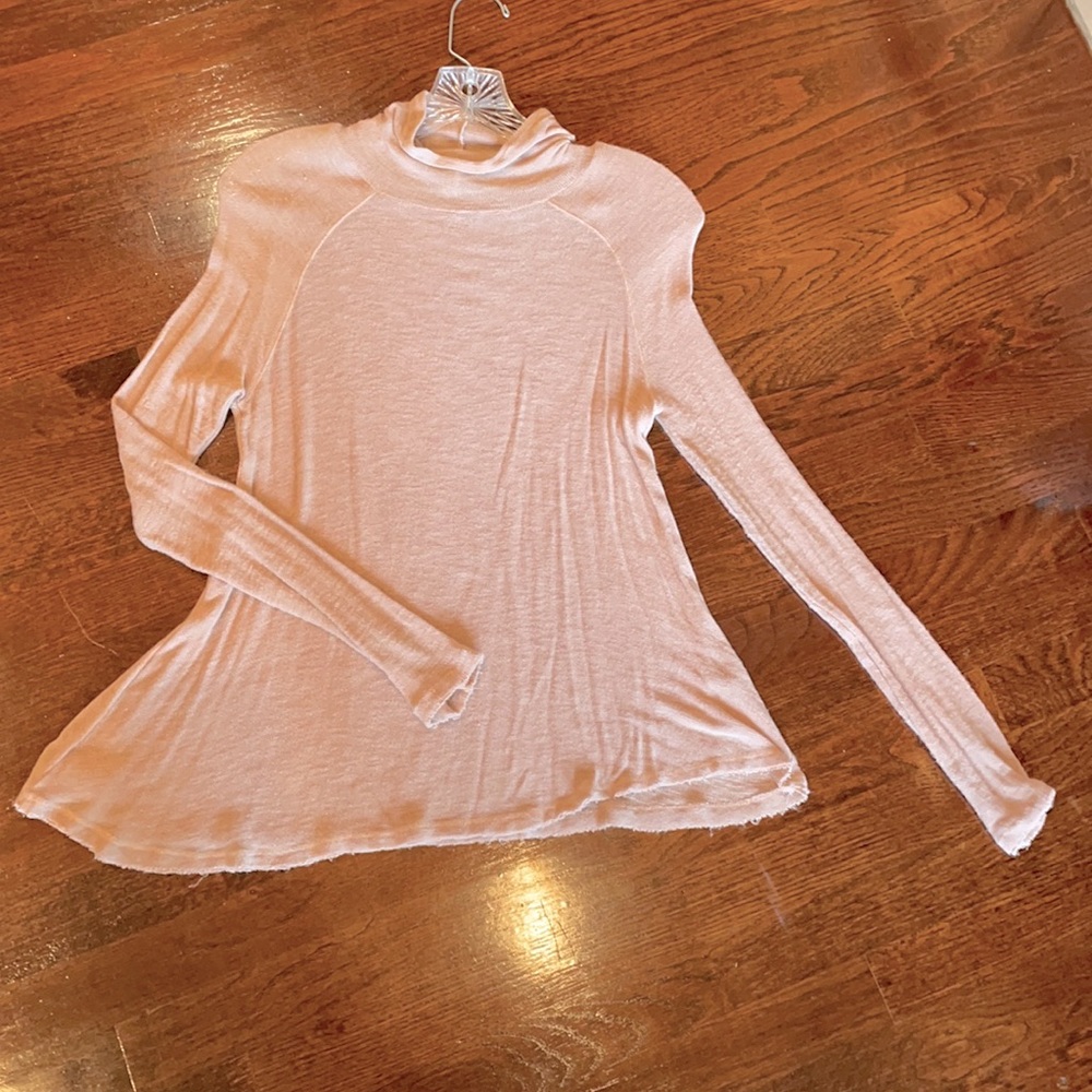 Lightweight blush sweater, size S, Free People